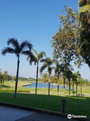 Khao Kheow Country Club