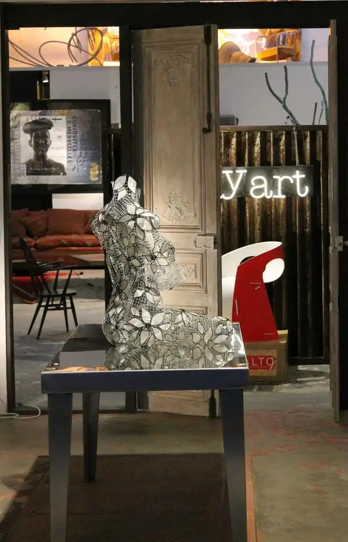 Các khách sạn gần Galerie 13 avril