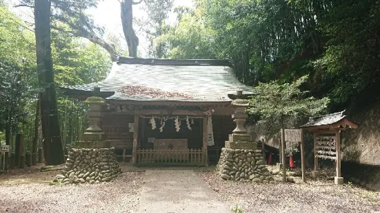 Kitsuregawa Shrine