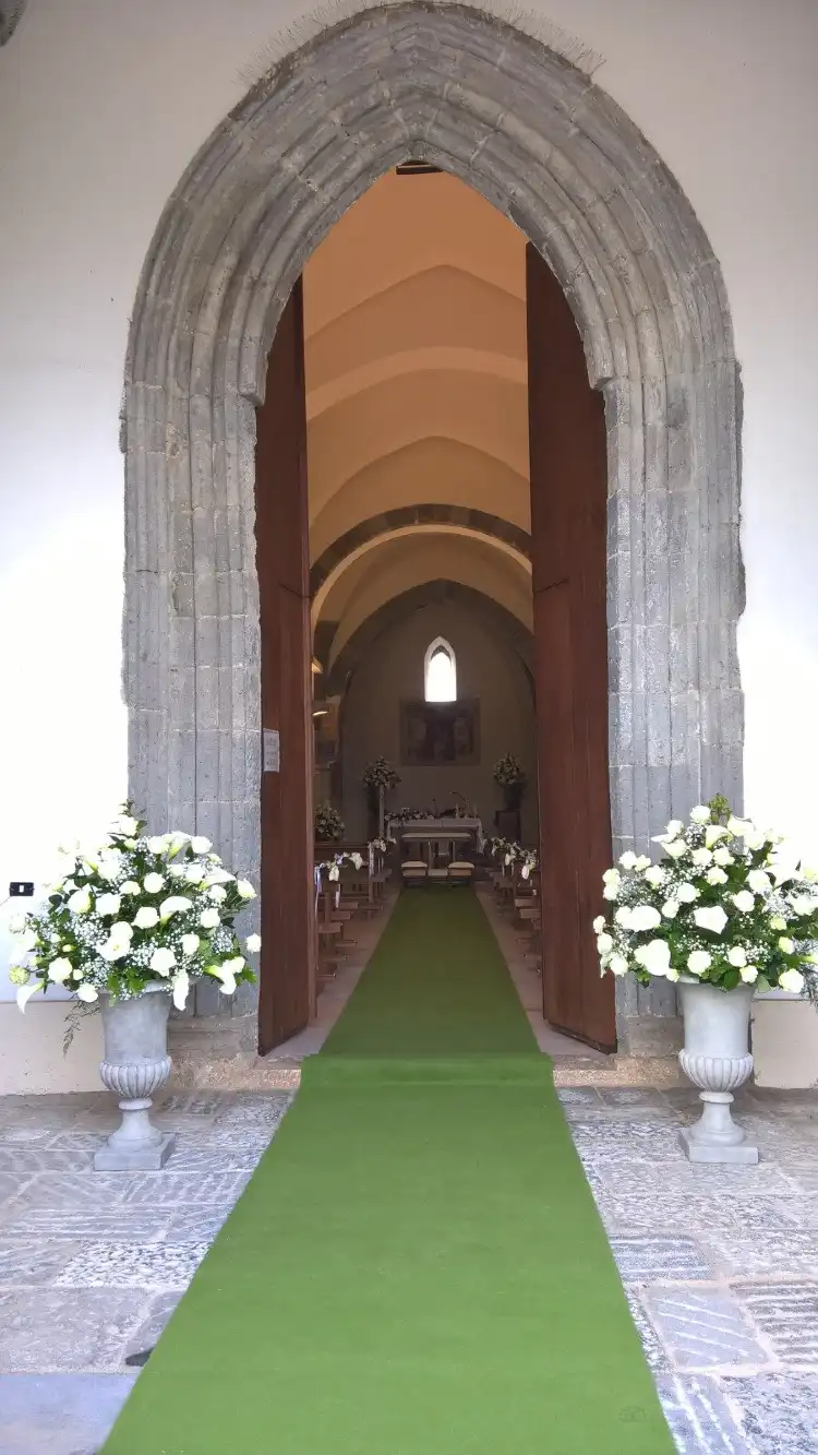 Hotels in Piana di Monte Verna