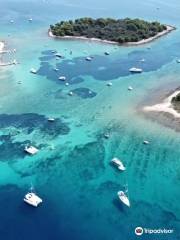 Blue Lagoon/ Krknjasi Bay