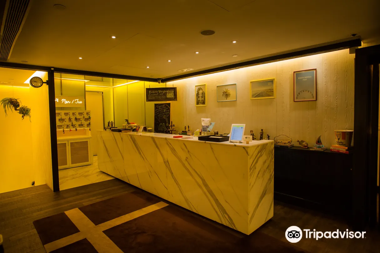 Massage in Hong Kong | ten feet tall