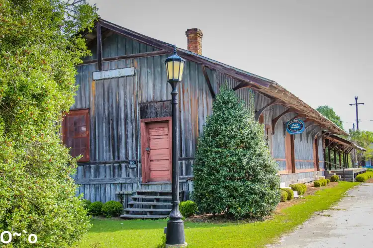 Hotels in Lugoff