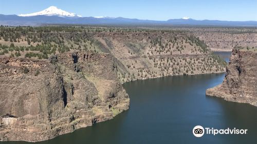 Lake Billy Chinook