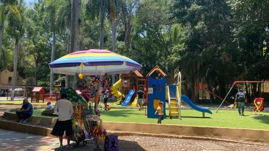 エスタタル・ウルバノ・バランカ・デ・チャプルテペック公園