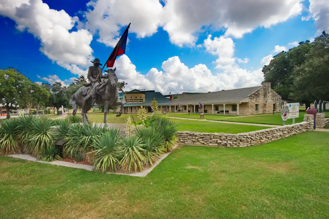 Hotels near Texas Ranger Hall of Fame & Museum