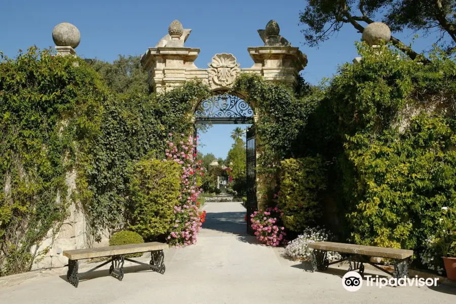 Palazzo Parisio & Gardens