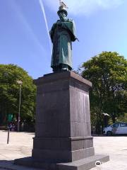 Alexander Kielland statue