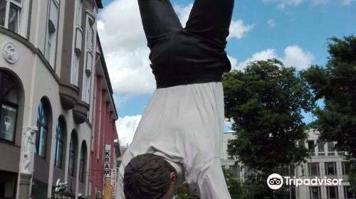 Skulptur 'Ein neuer erfolgreicher Morgen'