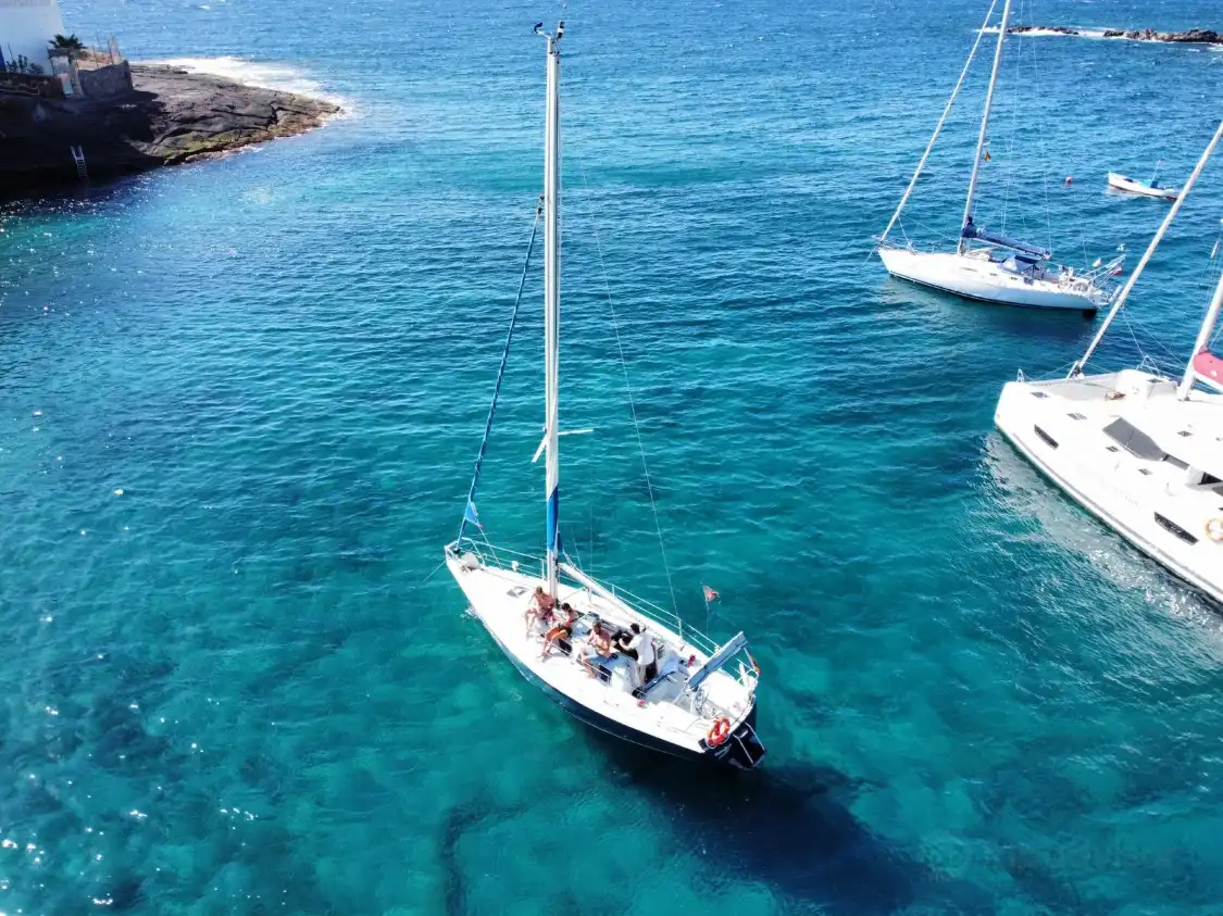 Hotels near Sailing Excursion Gulliver