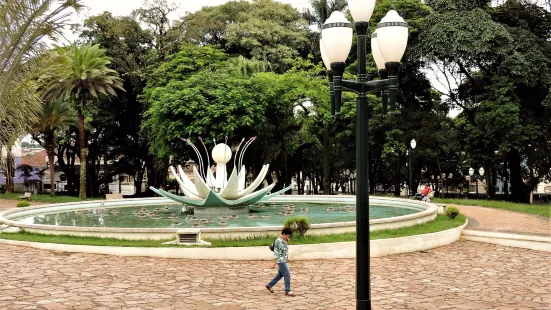 Praça Da Fonte
