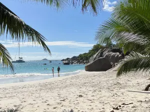 Anse Lazio