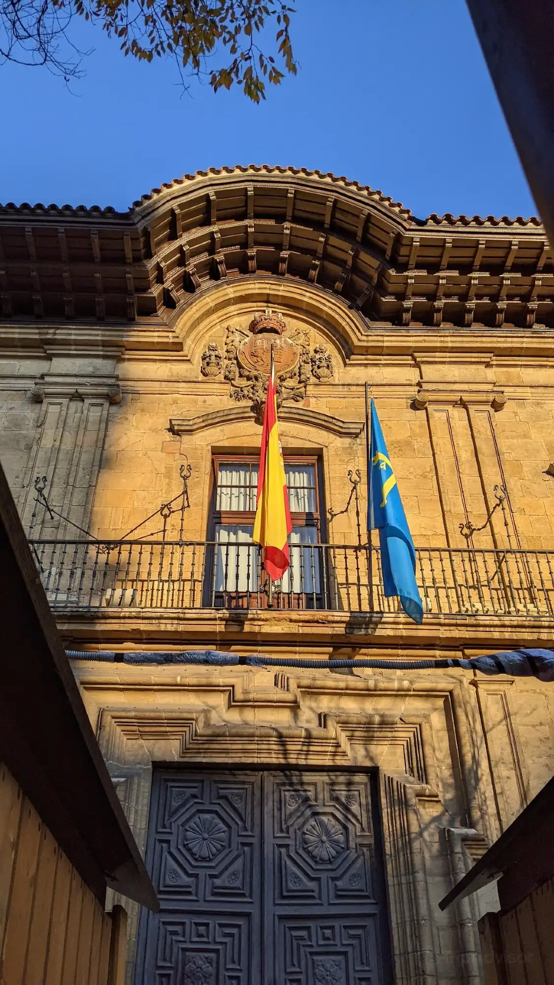 Hotels near Camposagrado Palace