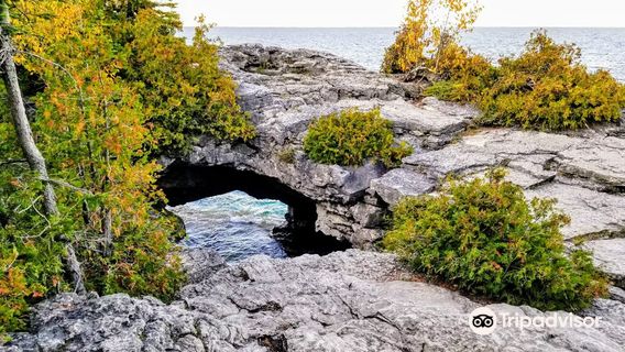 The Grotto, Bruce Peninsula National Park