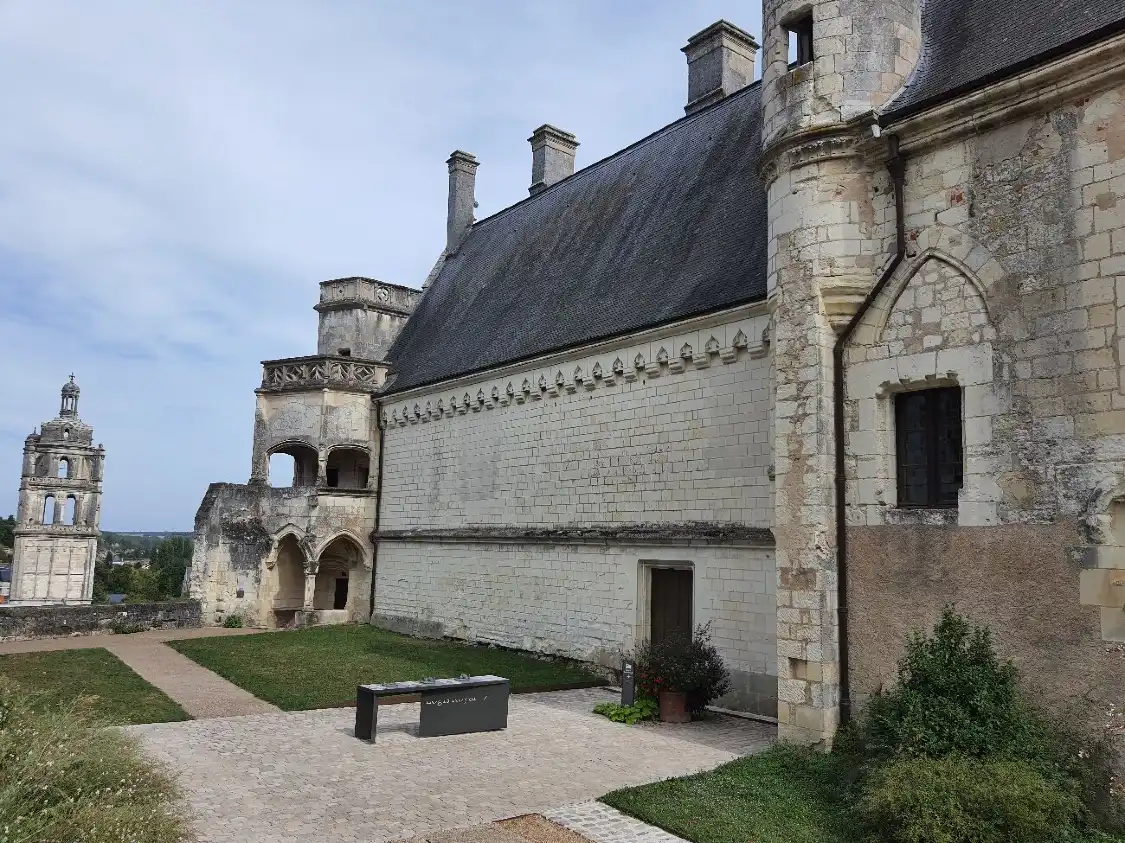 Hotels near Loches