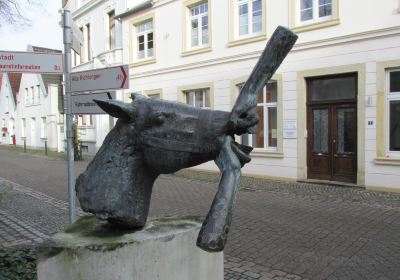 The Horse's Head Statue