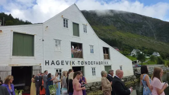 Hagevik Tondefabrikk