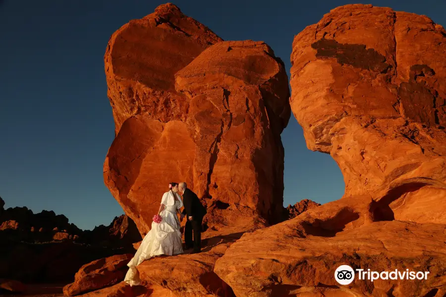 Scenic Las Vegas Weddings Chapel