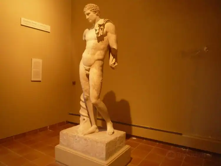 Các khách sạn gần Archaeological Museum of Andros