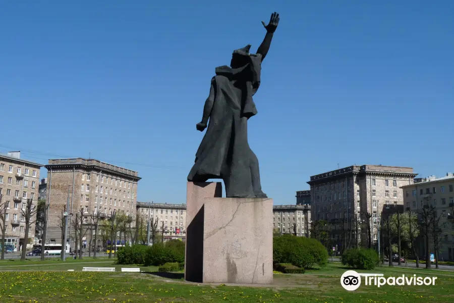 Monument the Heroic Komsomol
