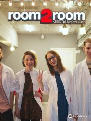 Room2Room