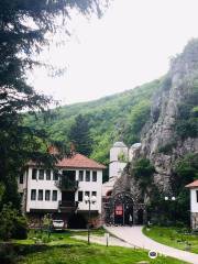 Gornjak Monastery