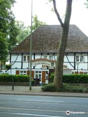 Kulturerbe Gasthaus „Duisburg‘s Lindenwirtin“ * Restaurant * Biergarten * Kegelbahn