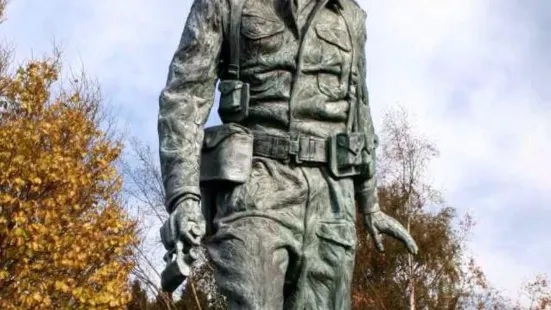 Charles Upham VC Statue