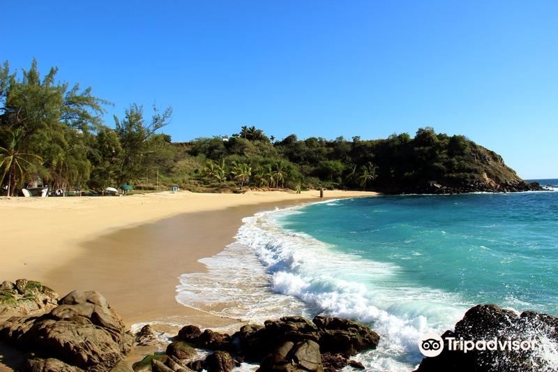 Hannover to Puerto Escondido Flights