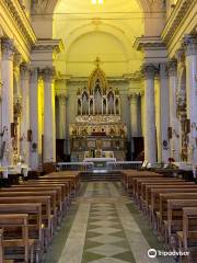 Church Collegiate Basilica of the Holy Apostles Peter and Paul