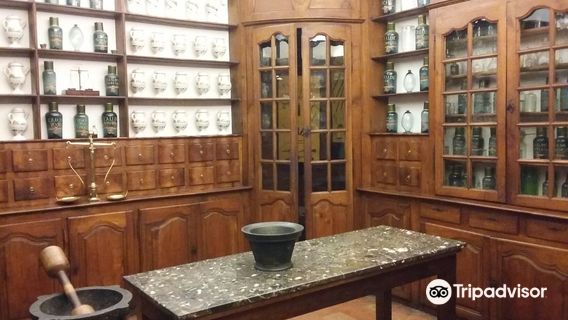 La Pharmacie du XVIIIème Siècle