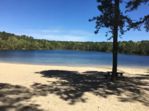 ハザウェイズ・ポンズ