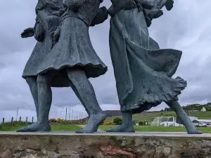 Emigrants Monument