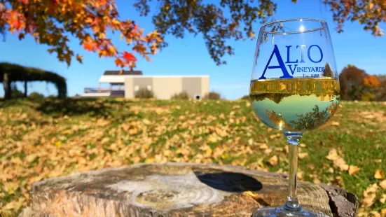 Alto Vineyards