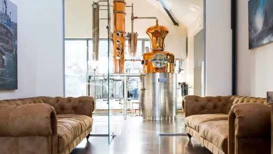 Salcombe Distilling Company - Distillery, Bar, Gin School & Retail Store