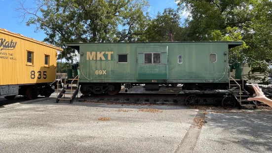 Depot Museum and M-K-T Railroad Depot