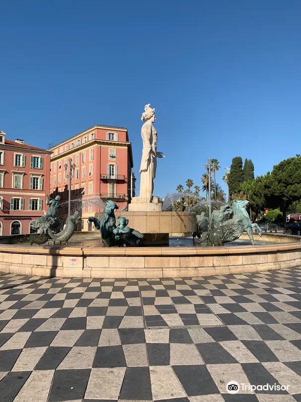 4_Fontaine du Soleil