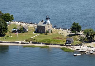 Sheffield Island Lighthouse