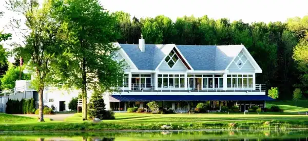 Hotels in Wayne County