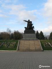 Monument to General Yefremov