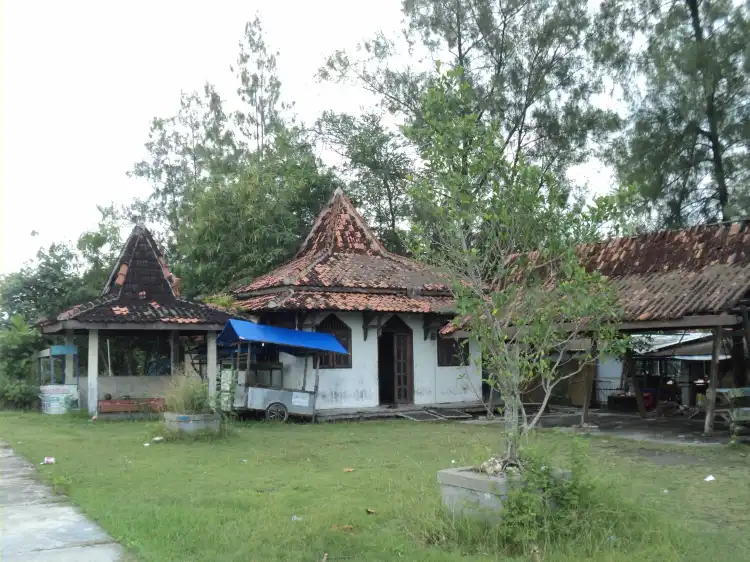Hotel di Kuwu