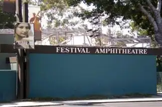 Hotels in der Nähe von Festival Amphitheater