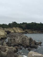 Tsukihama Public Beach