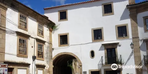 Casa do Arco do Bispo