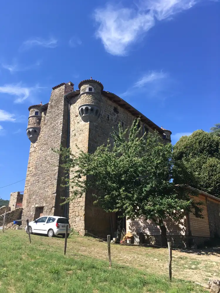 Hotels in Meyras