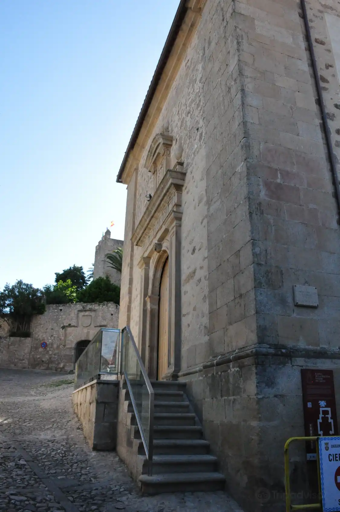 Hotels near Iglesia de la Preciosa Sangre de Cristo