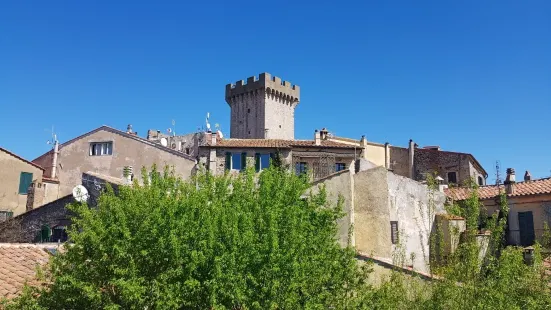 Castello Di Capalbio