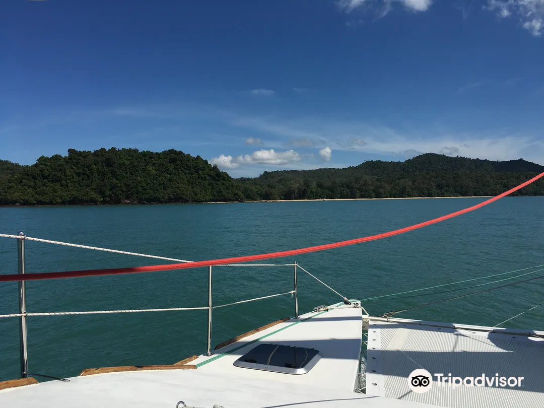 5_Sailing-Phuket