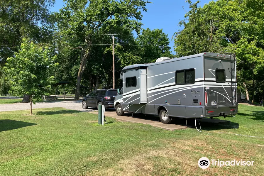 Twin Bridges Area at Grand Lake State Park