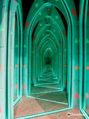 Hamleys Mirror Maze